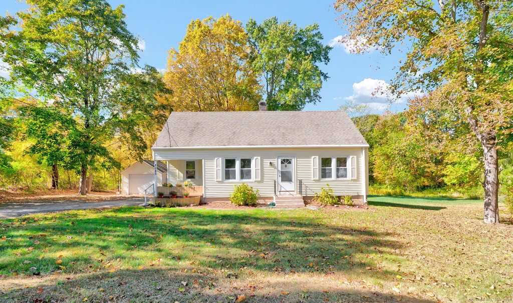 Photo of 2085 Manchester Road, Glastonbury, CT 06033 (MLS # 24131996)