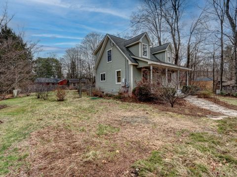 15 Crest Road Mansfield CT 06250