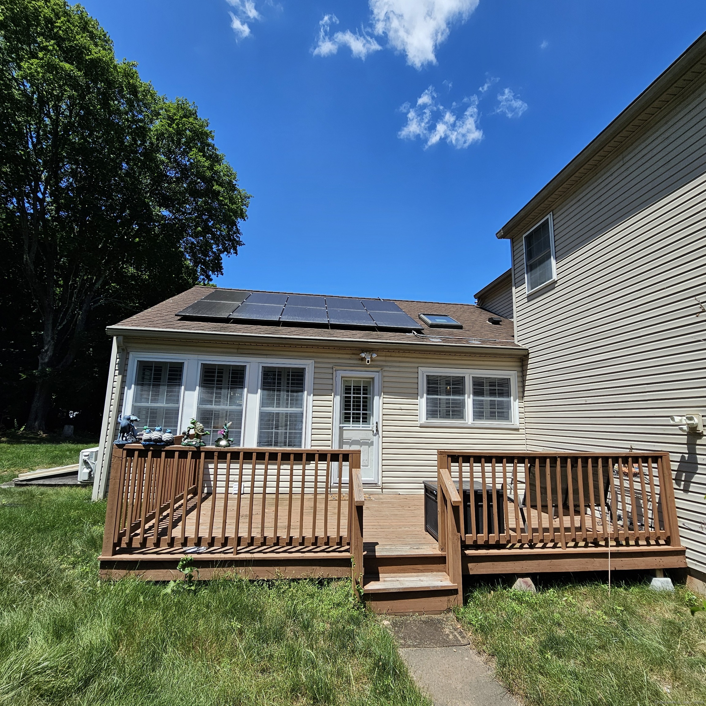 50 Meadow Street