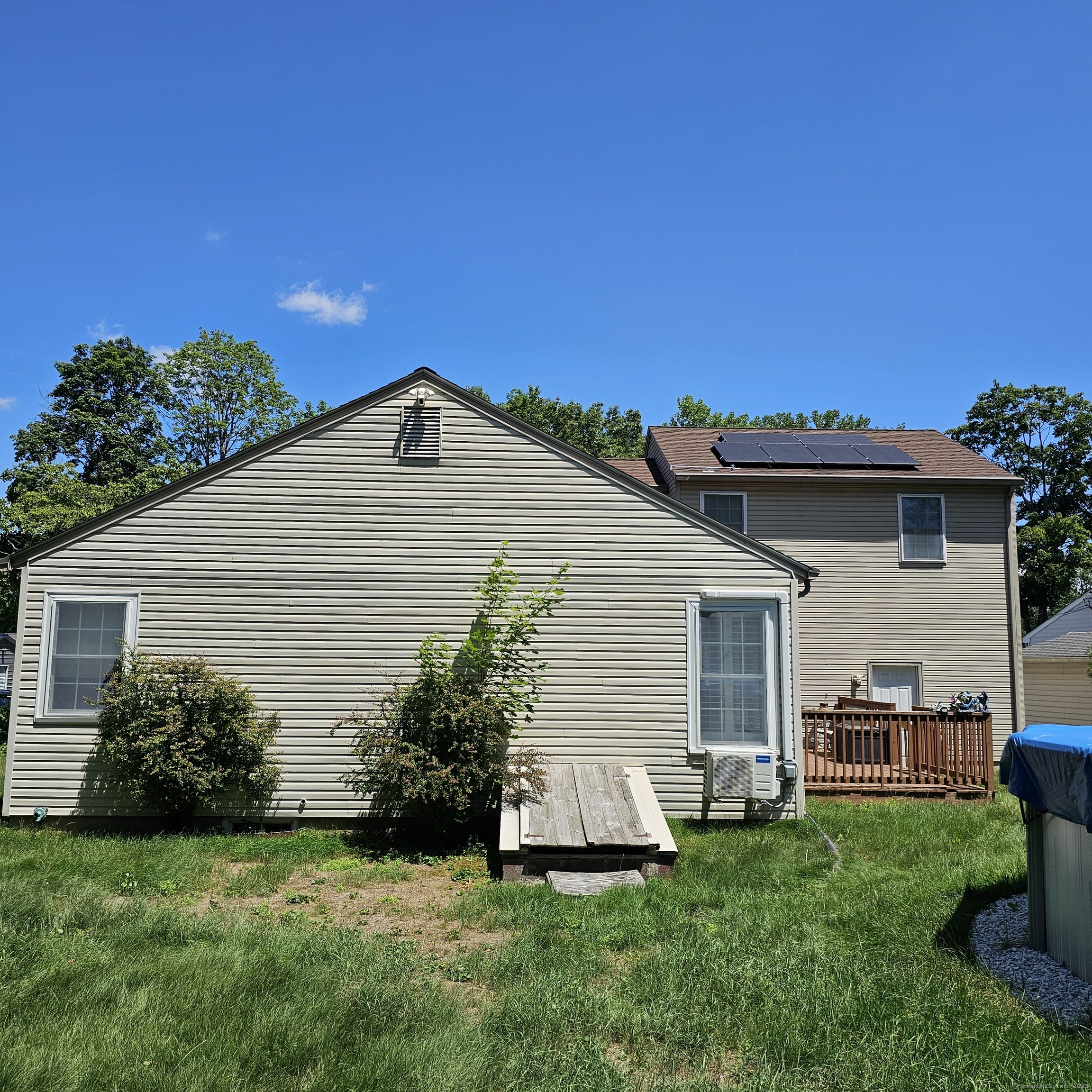 50 Meadow Street