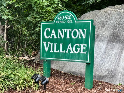 Tiny photo for 492 Dowd Avenue #492, Canton, CT 06019 (MLS # 24195661)