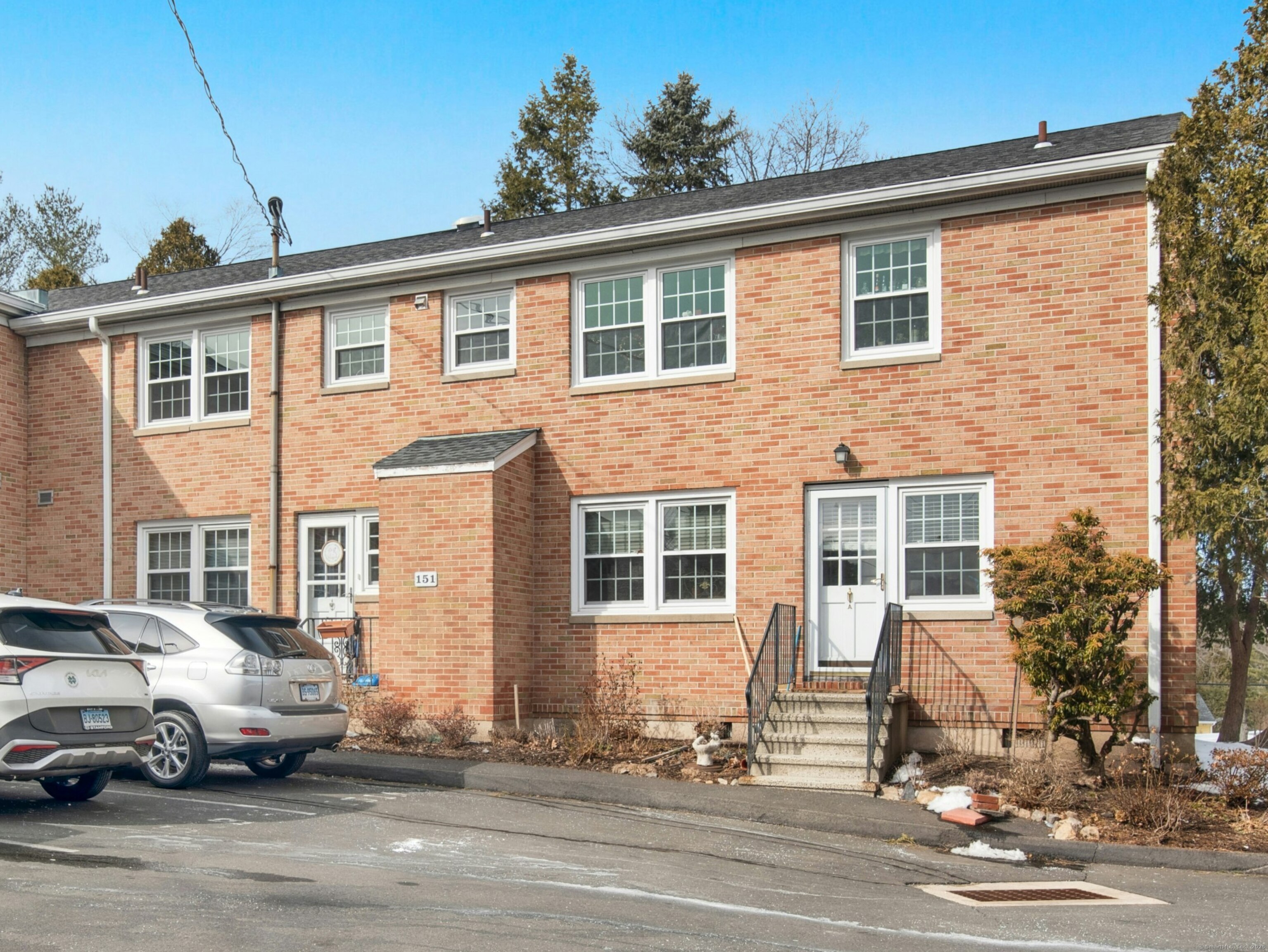 151 Heritage Hill Road #APT B, New Canaan, Connecticut image 2