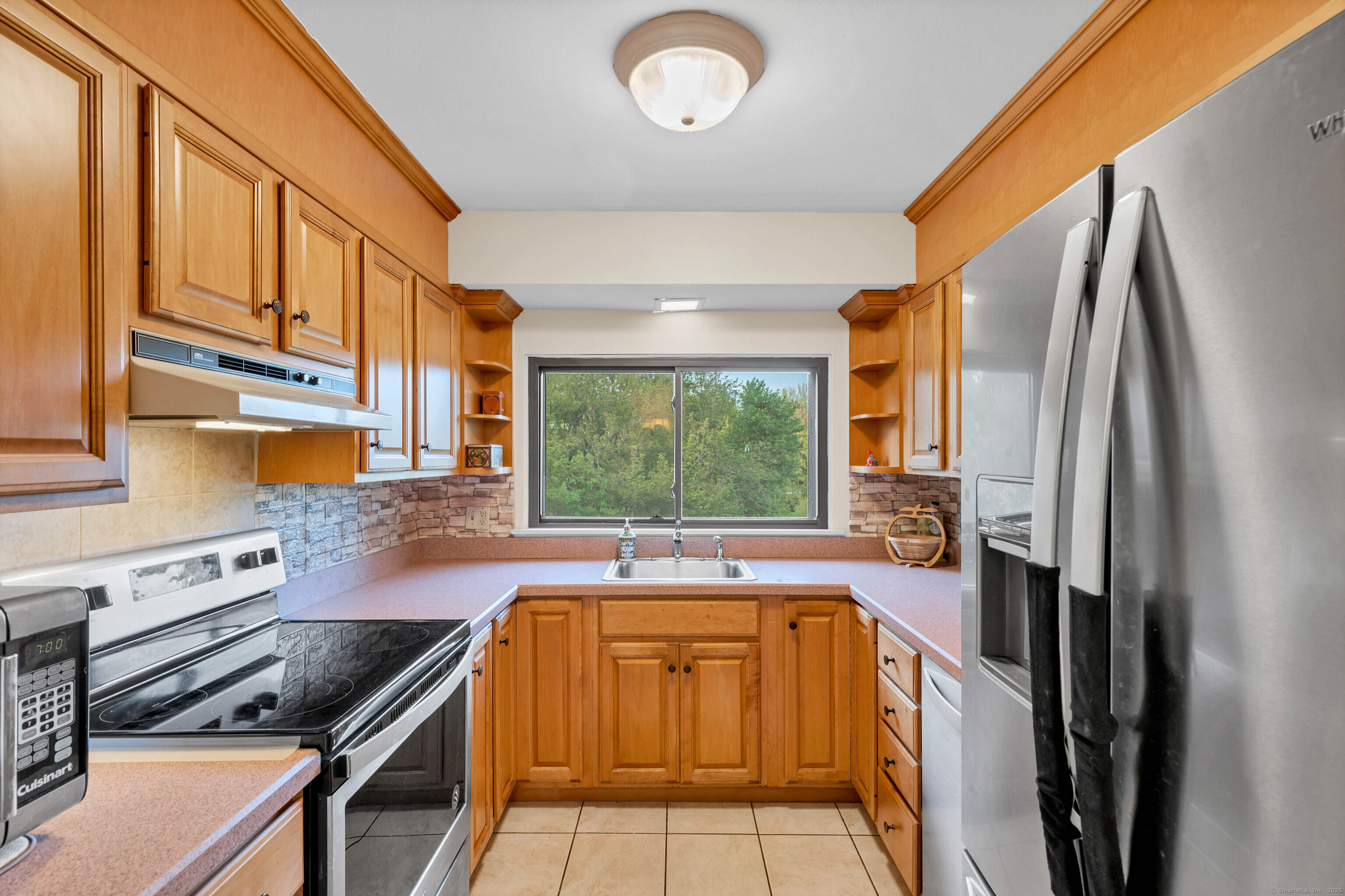 91 Riverview Road #APT 9B, East Lyme, Connecticut image 15
