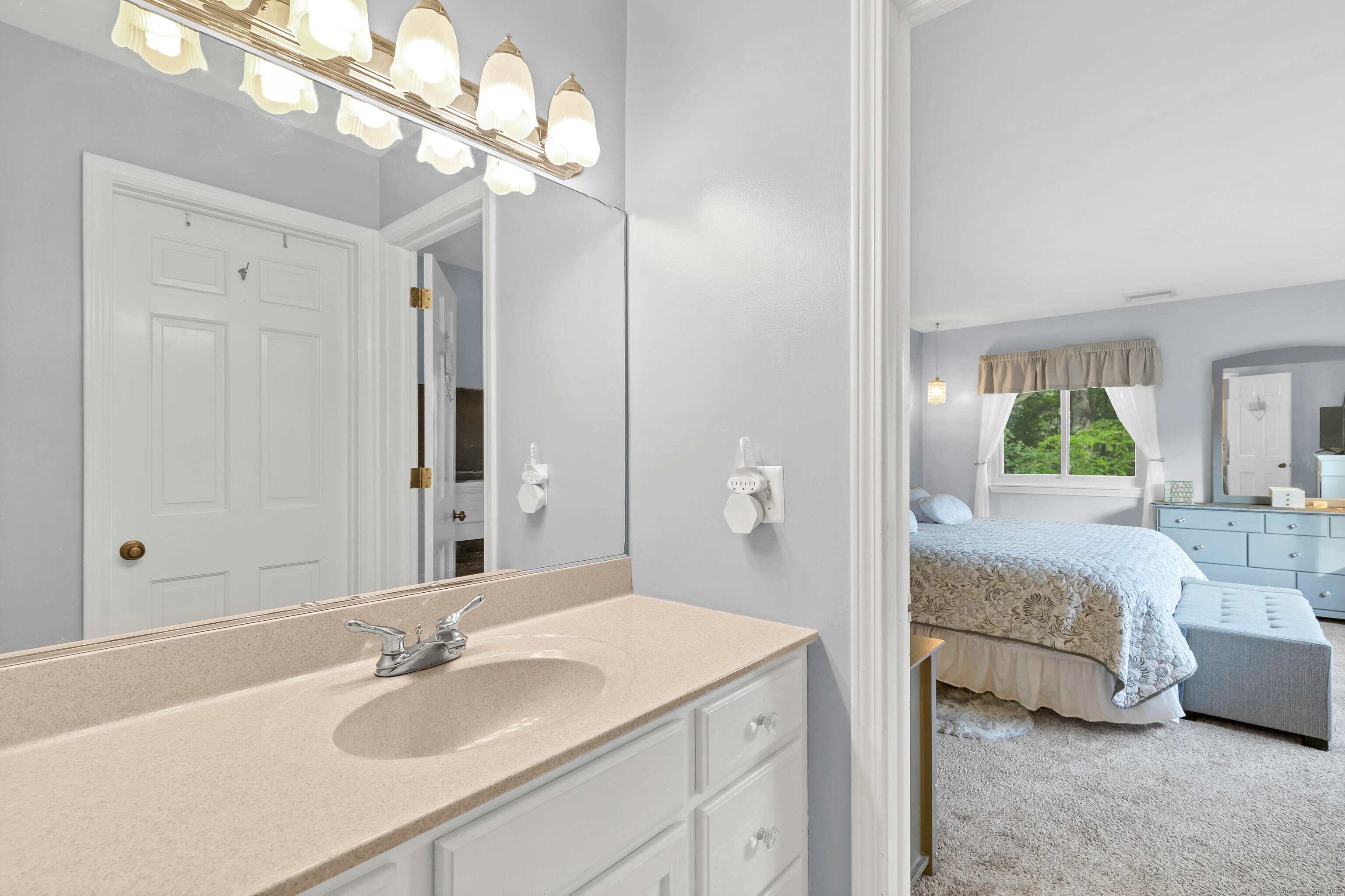 91 Riverview Road #APT 9B, East Lyme, Connecticut image 21