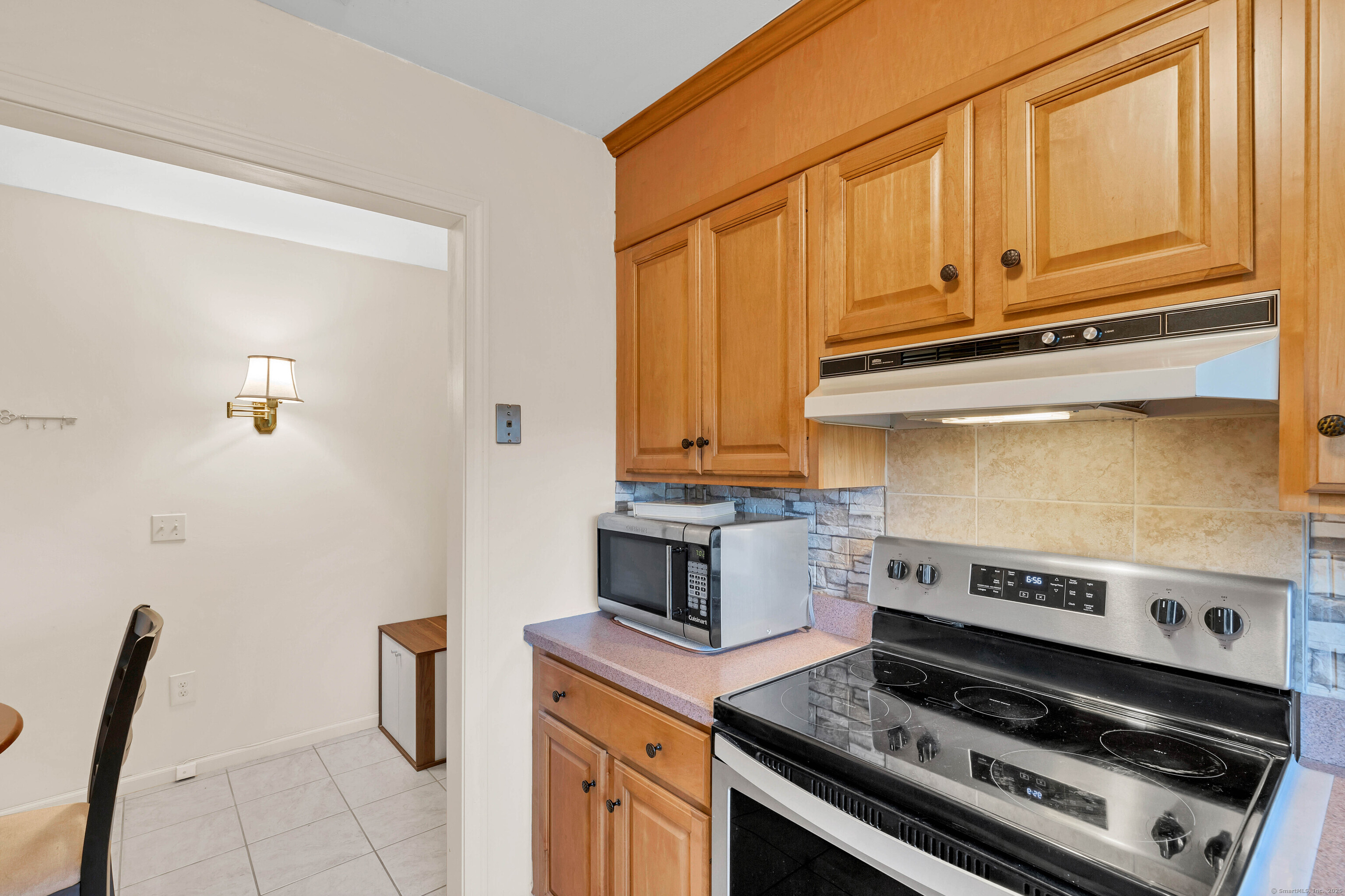 91 Riverview Road #APT 9B, East Lyme, Connecticut image 16