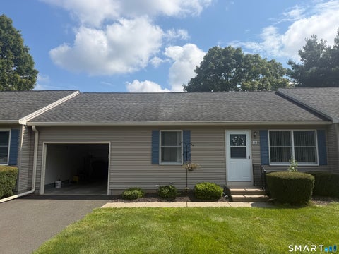 Tiny photo for 102 N Maple Street #8B, Enfield, CT 06002 (MLS # 24202772)