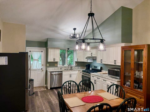 Tiny photo for 102 N Maple Street #8B, Enfield, CT 06002 (MLS # 24202772)