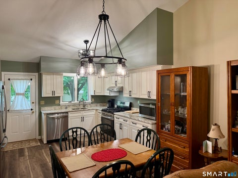 Tiny photo for 102 N Maple Street #8B, Enfield, CT 06002 (MLS # 24202772)