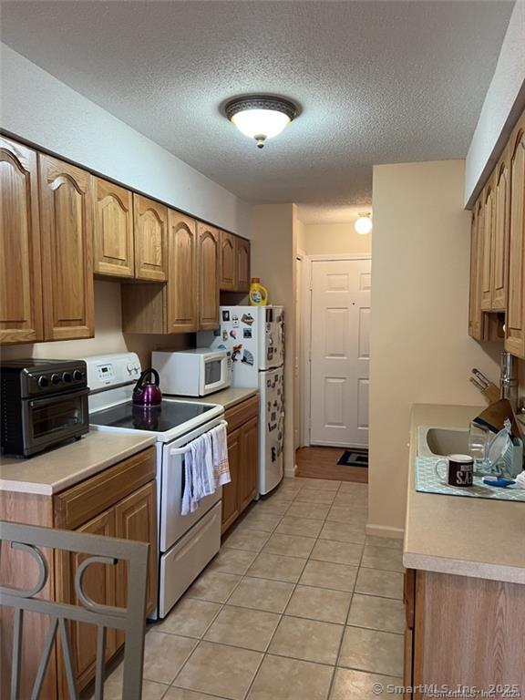 365 Mather Street #APT 62, Hamden, Connecticut image 5