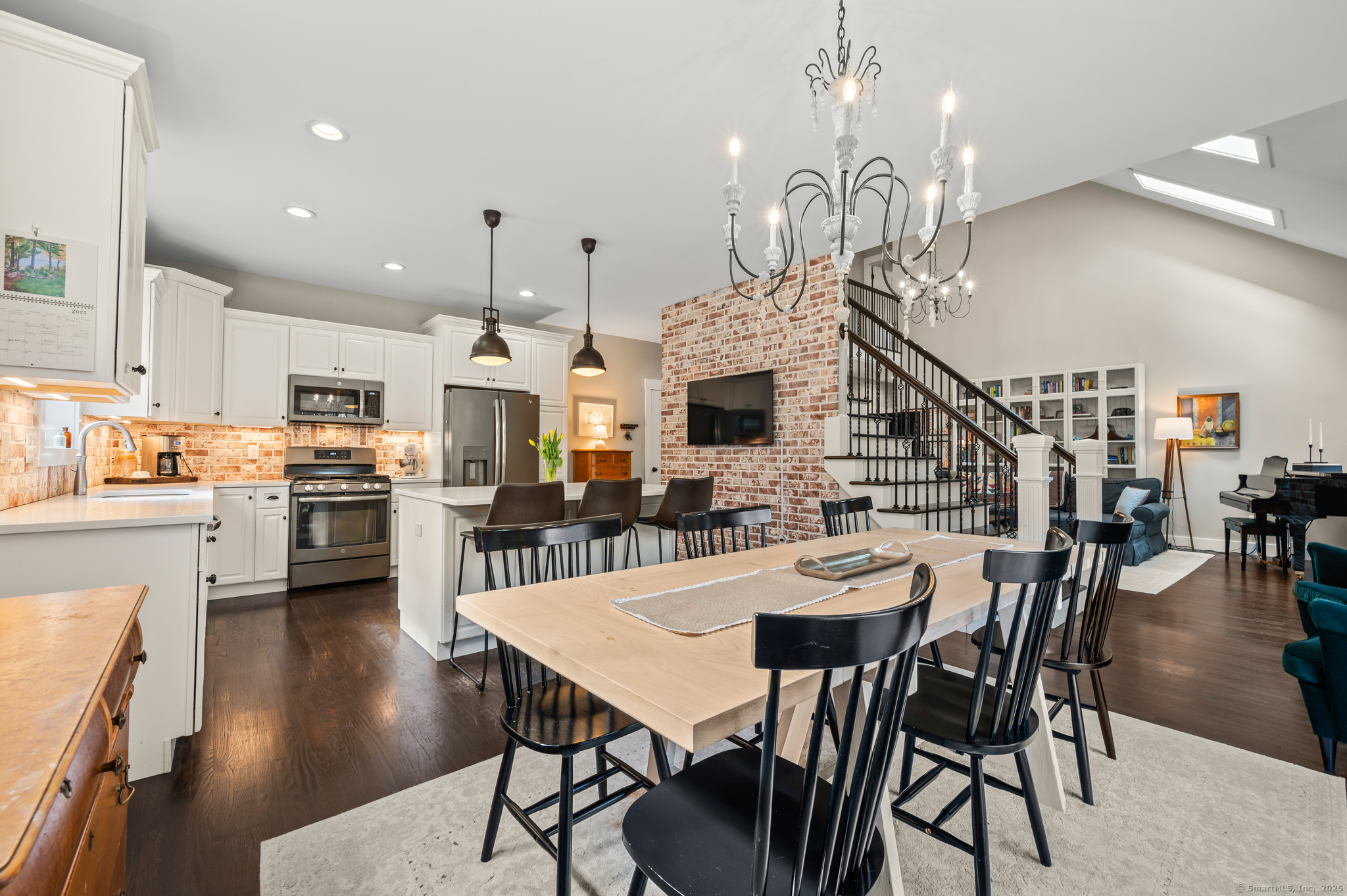 5 Copper Brook Circle, Granby, Connecticut image 7