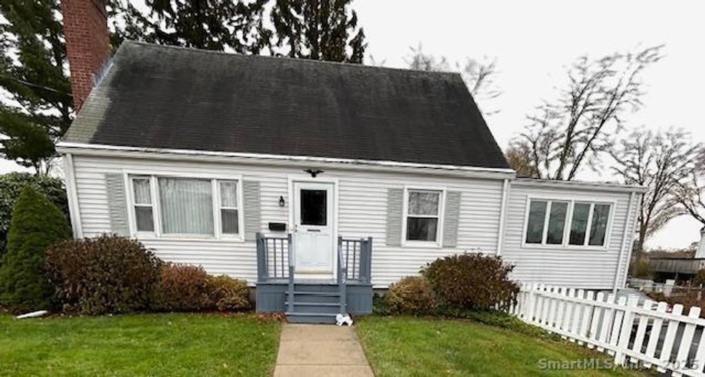 Photo of 29 Anderson Avenue, Milford, CT 06460 (MLS # 24141274)