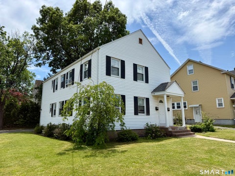 Multifamily For Sale - 124 W Center Street<br/> Manchester, CT 06040