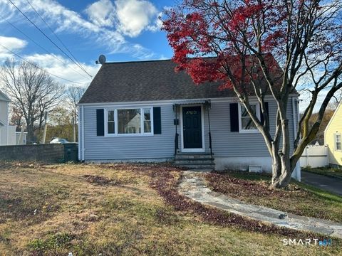 Photo of 755 Old Town Road, Bridgeport, CT 06606 (MLS # 24147847)