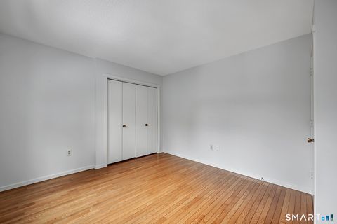 Tiny photo for 17 Maple Lane #17, Avon, CT 06001 (MLS # 24154702)