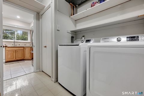 Tiny photo for 17 Maple Lane #17, Avon, CT 06001 (MLS # 24154702)