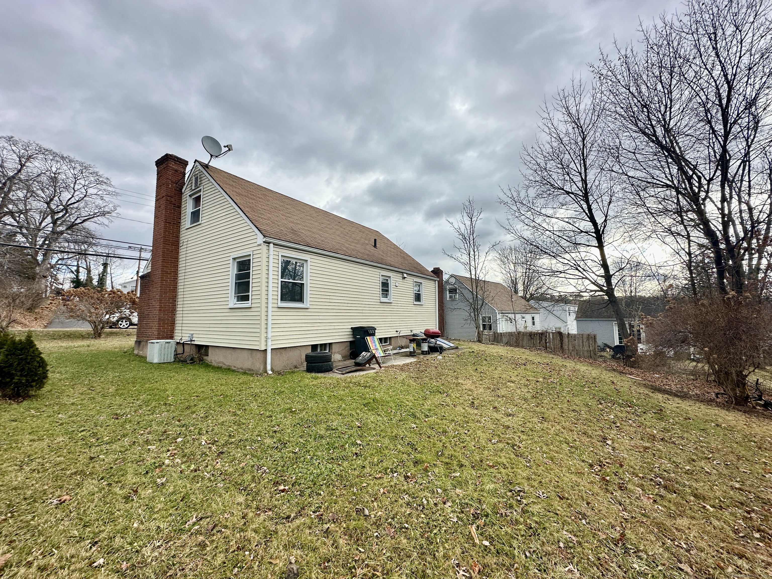 129 Newfield Street, Middletown, Connecticut image 2