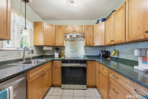 Tiny photo for 75 Rosemary Lane #75, Newington, CT 06111 (MLS # 24203281)