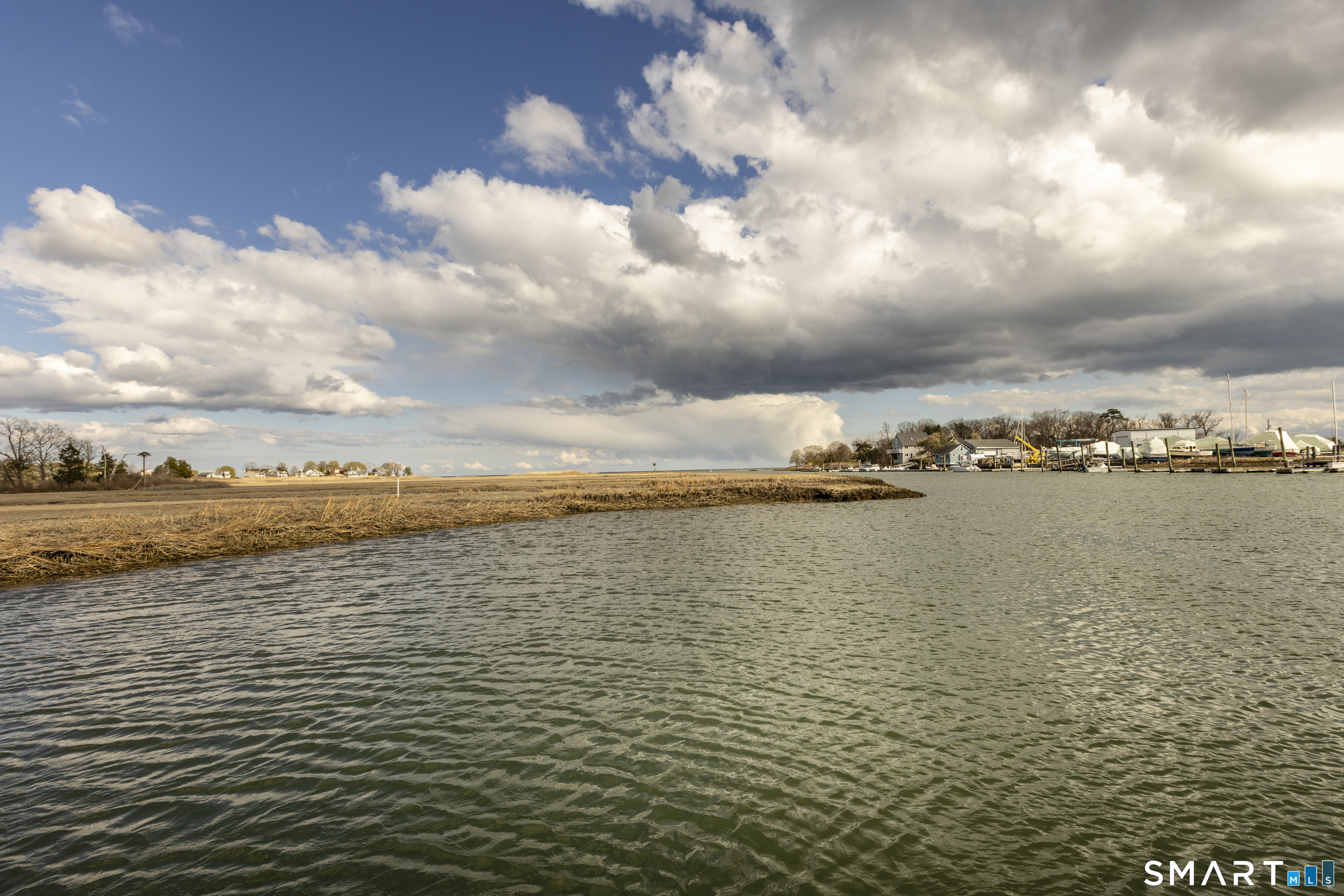 379 Whitfield Street AS2136