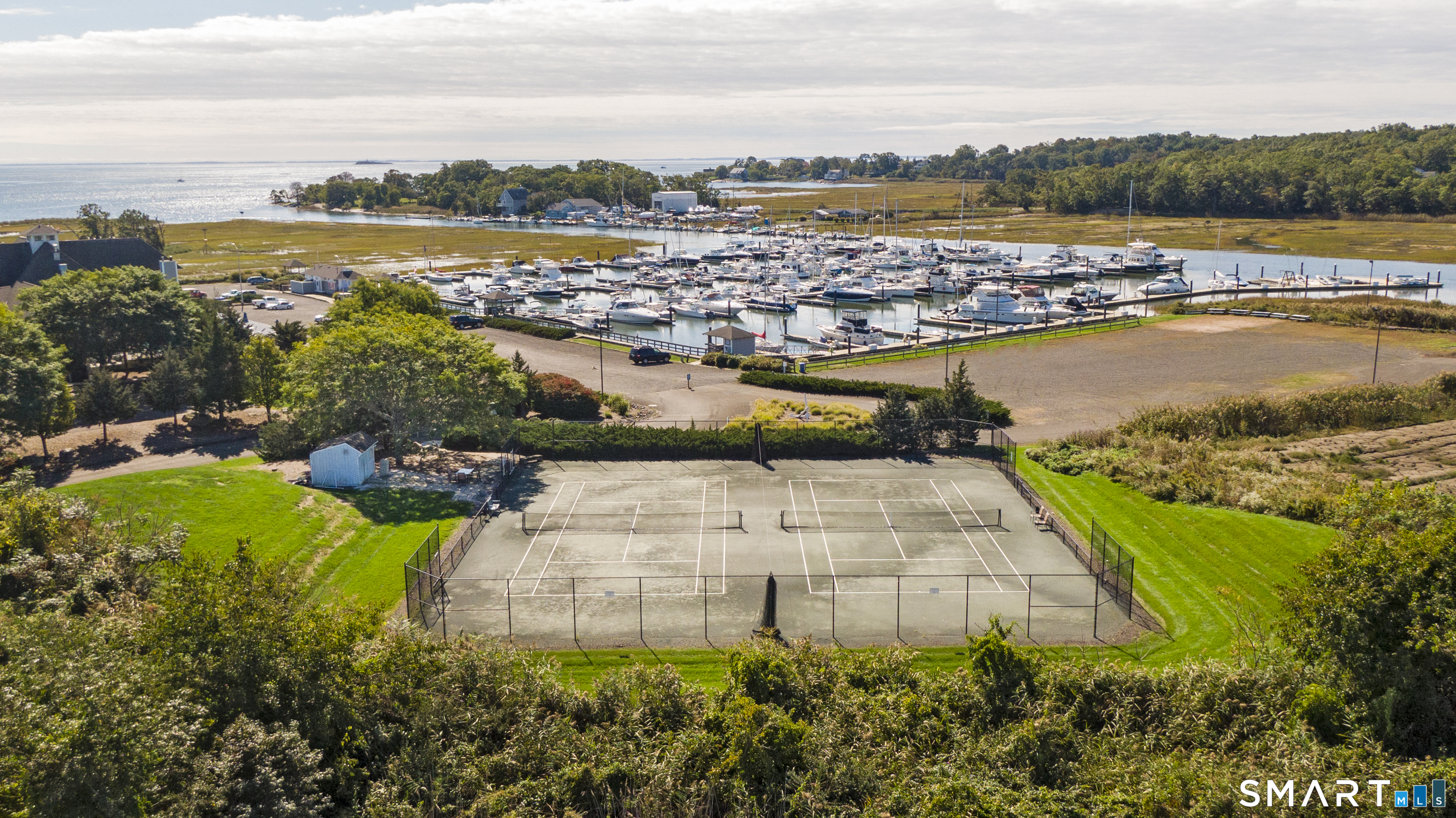 379 Whitfield Street AS2136