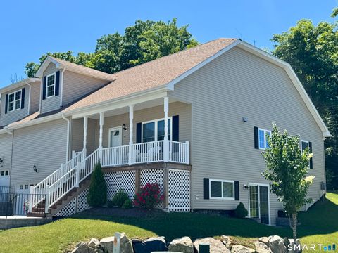 Photo of 197 Oak Meadow Lane #197, Torrington, CT 06790 (MLS # 24187105)