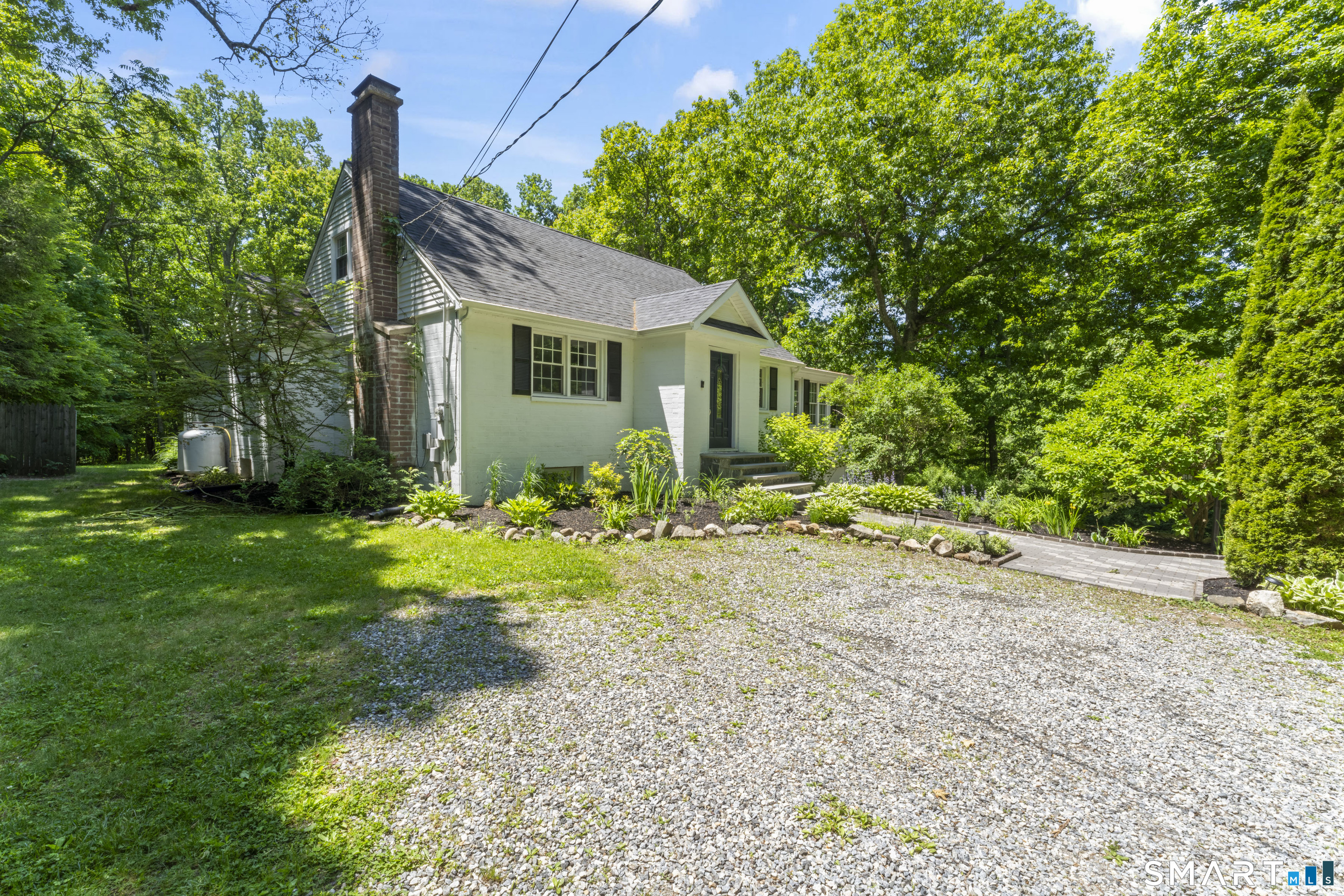 1128 Southford Road