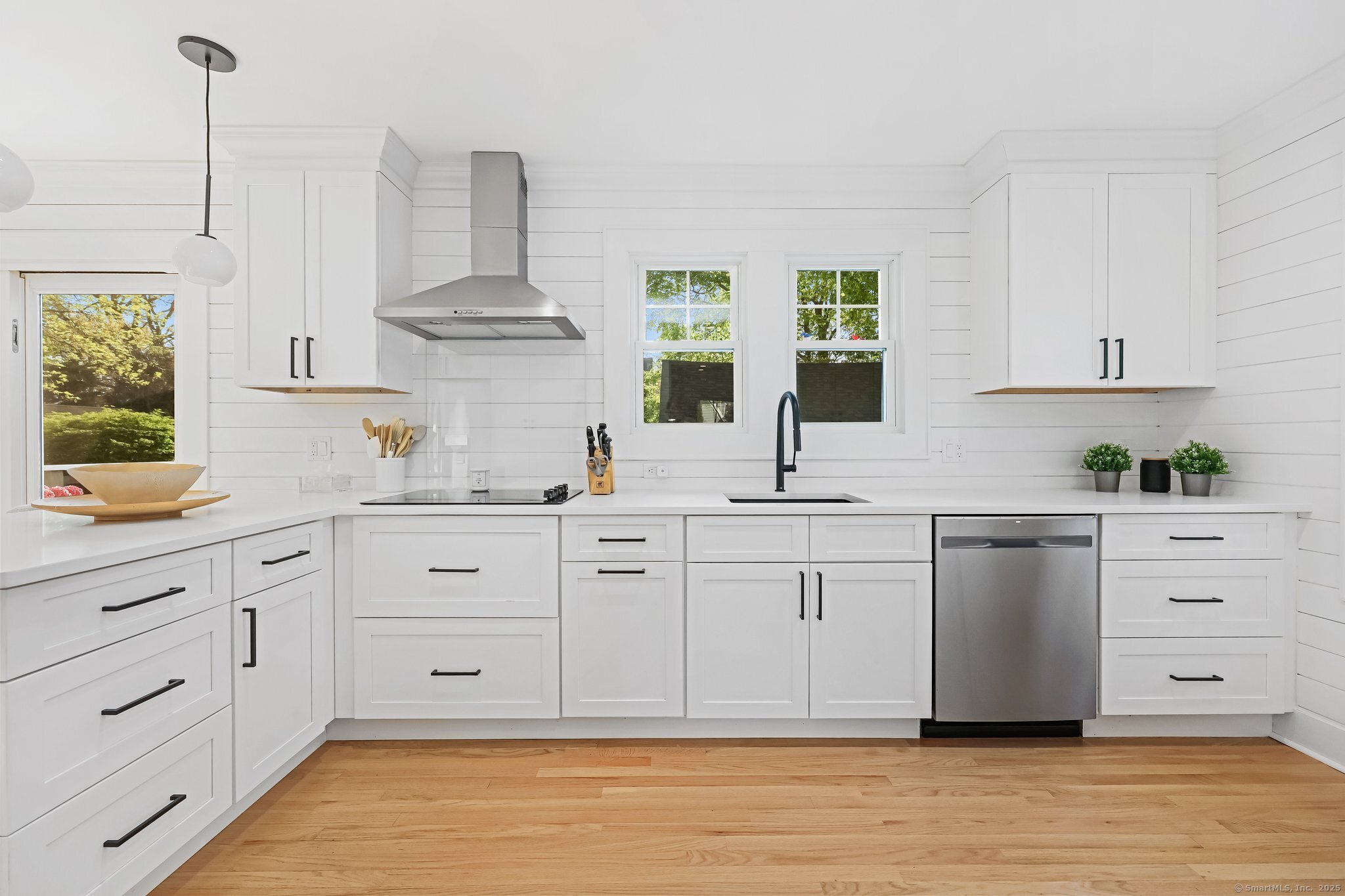 39 Dubois Street, Darien, Connecticut image 12