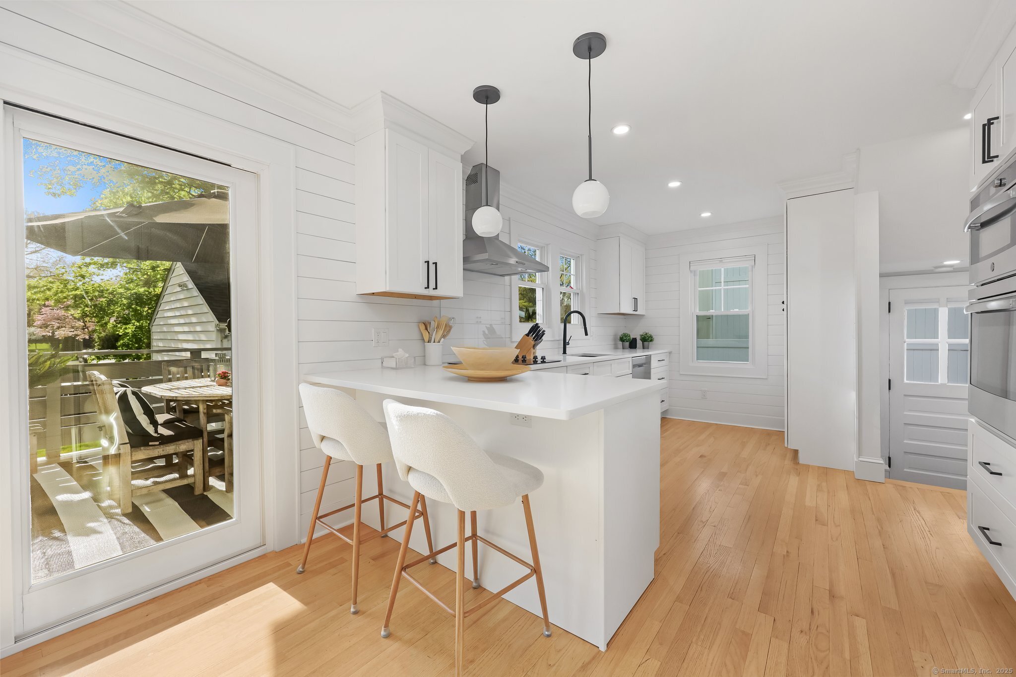 39 Dubois Street, Darien, Connecticut image 13
