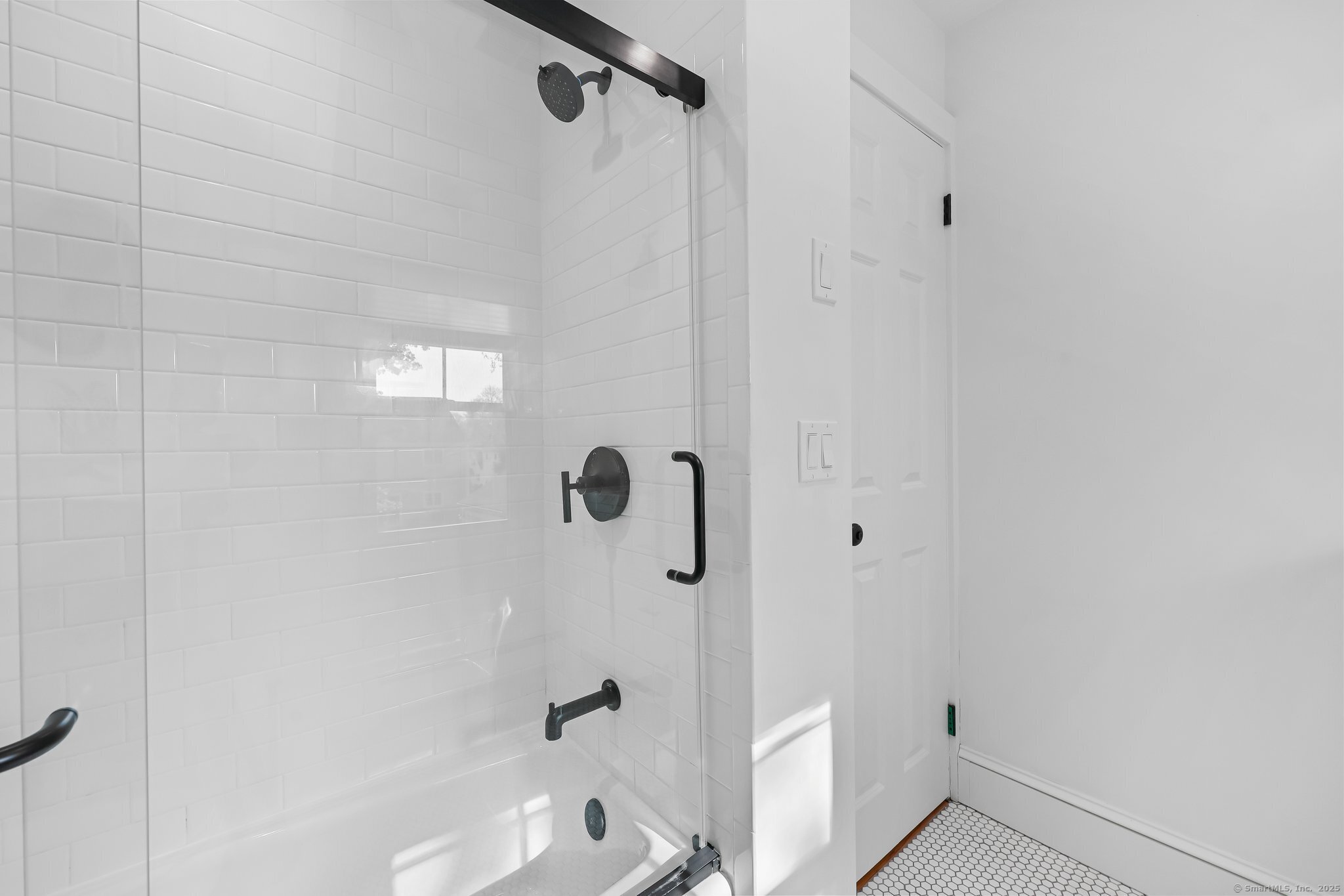 39 Dubois Street, Darien, Connecticut image 25