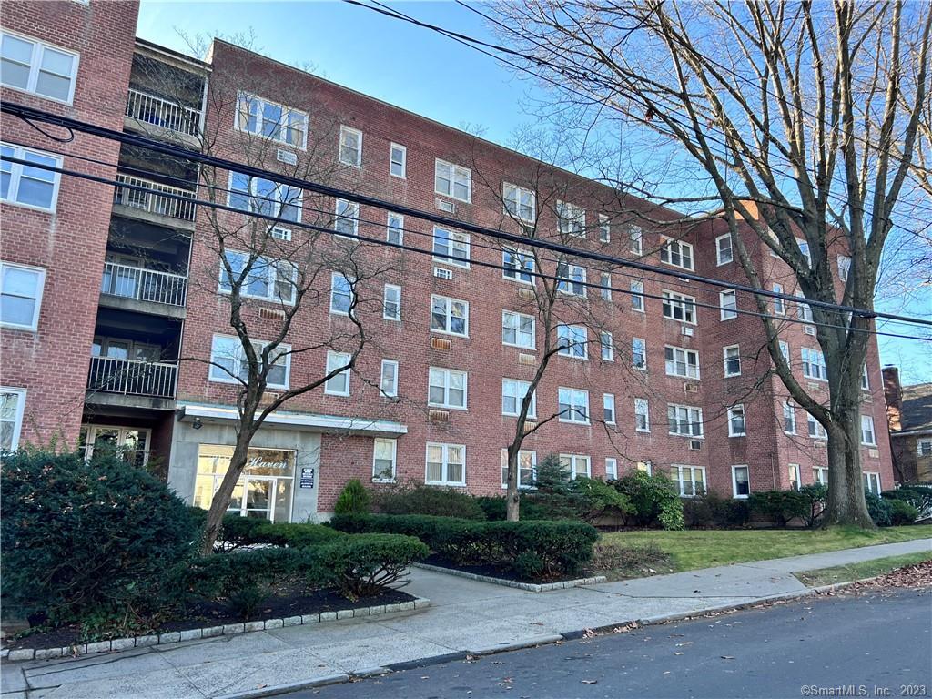 54 W North Street 102, Stamford, Connecticut - 1 Bedrooms  1 Bathrooms  5 Rooms - 