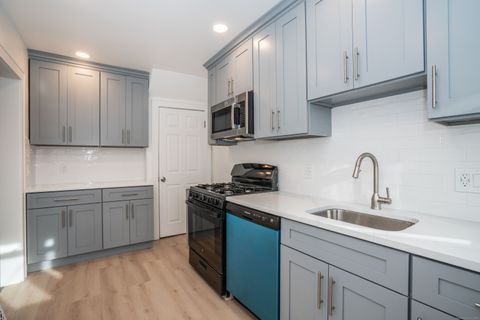 Tiny photo for 57 Washington Circle, West Hartford, CT 06119 (MLS # 24144005)