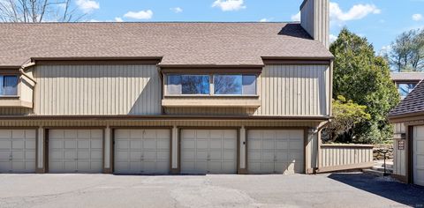 Tiny photo for 433 Heritage Village #A, Southbury, CT 06488 (MLS # 24142857)