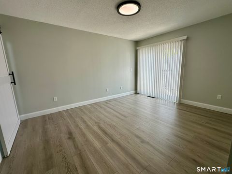 Tiny photo for 629 Longfellow Drive #629, Branford, CT 06405 (MLS # 24175374)