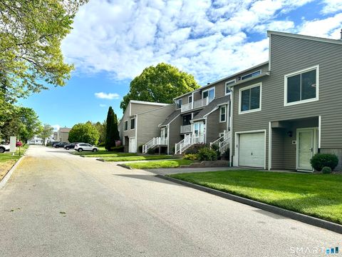 Tiny photo for 629 Longfellow Drive #629, Branford, CT 06405 (MLS # 24175374)
