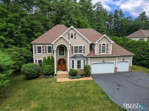 Tiny photo for 5 Biltmore Court, Avon, CT 06001 (MLS # 24187436)
