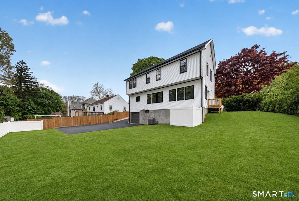 Photo of 115 Ridge Park Avenue, Stamford, CT 06905 (MLS # 24173055)