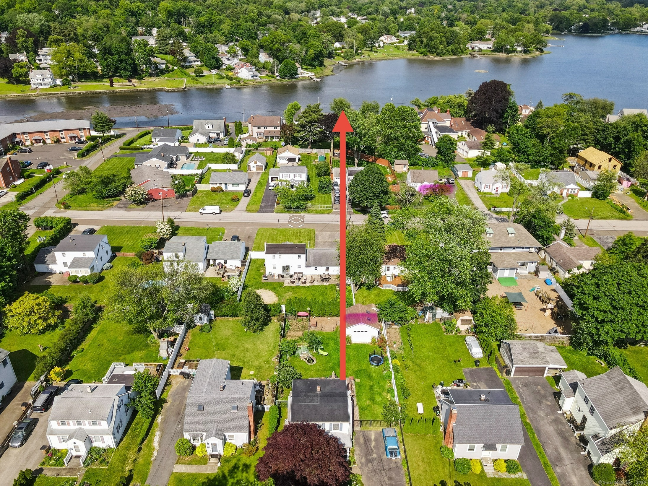 Property for Sale at Houston Terrace, Stamford, Connecticut - Bedrooms: 4 
Bathrooms: 2 
Rooms: 6  - $745,000