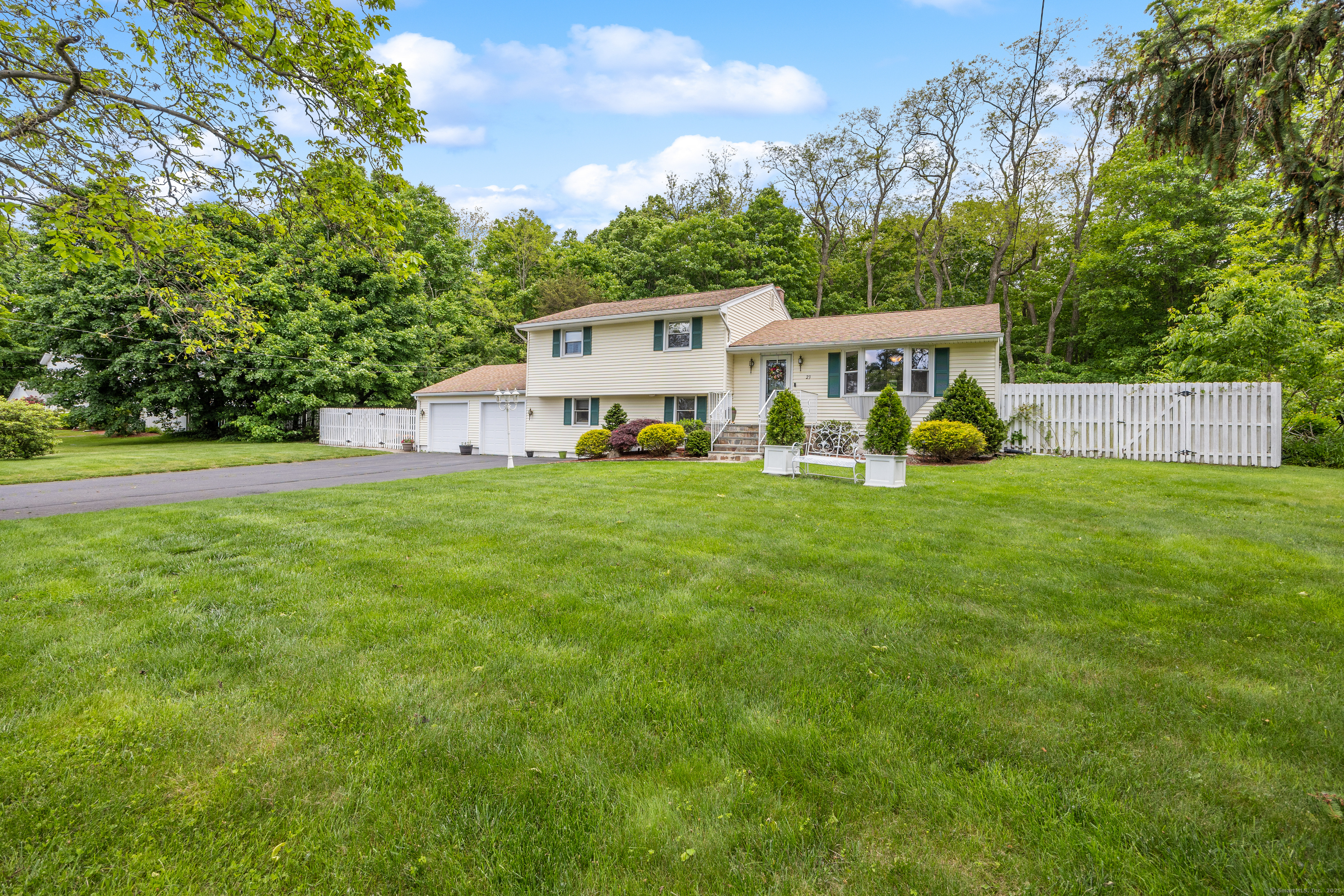 23 Talmadge Hill Road