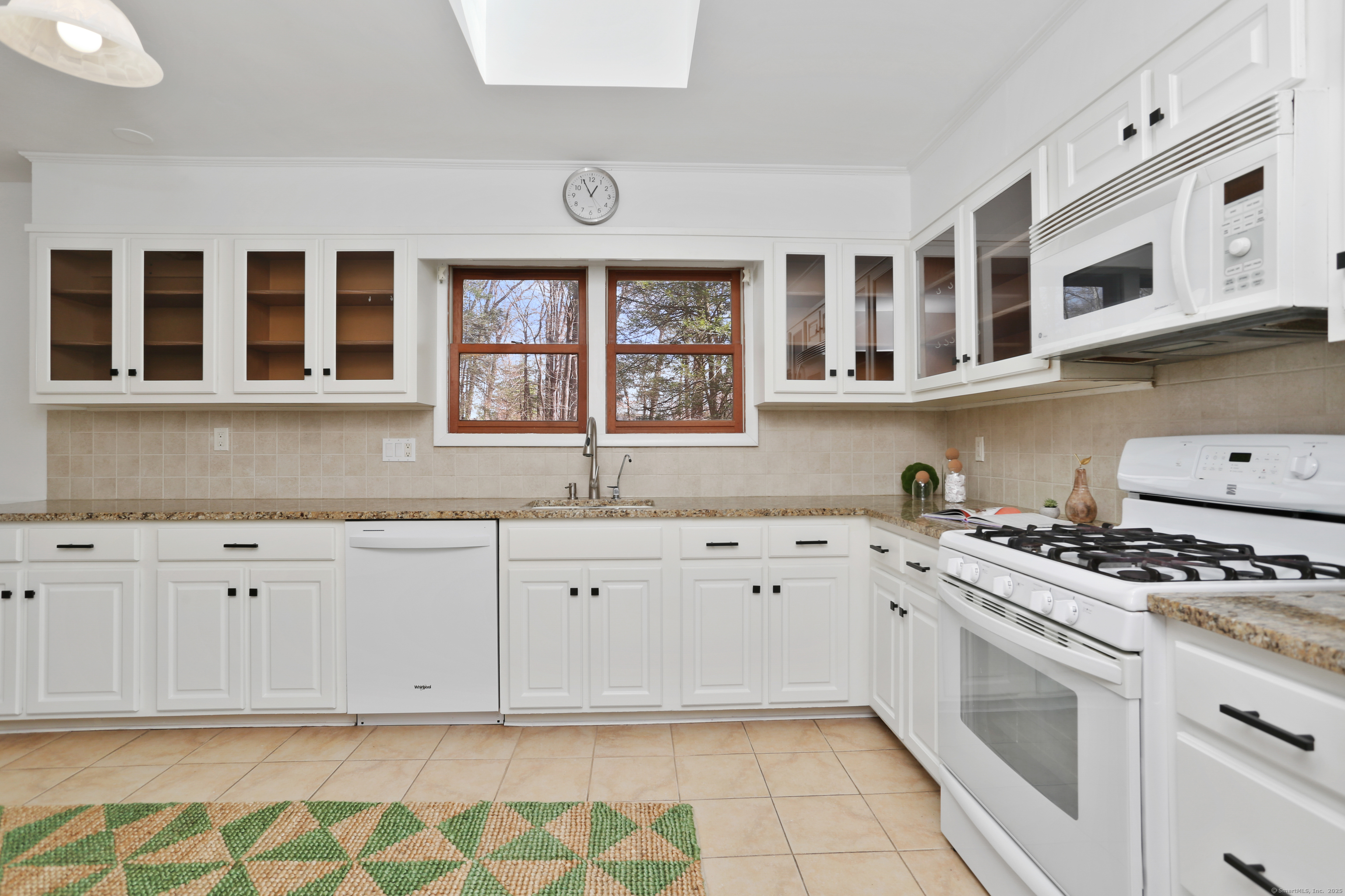 55 Redmont Road, Stamford, Connecticut image 13
