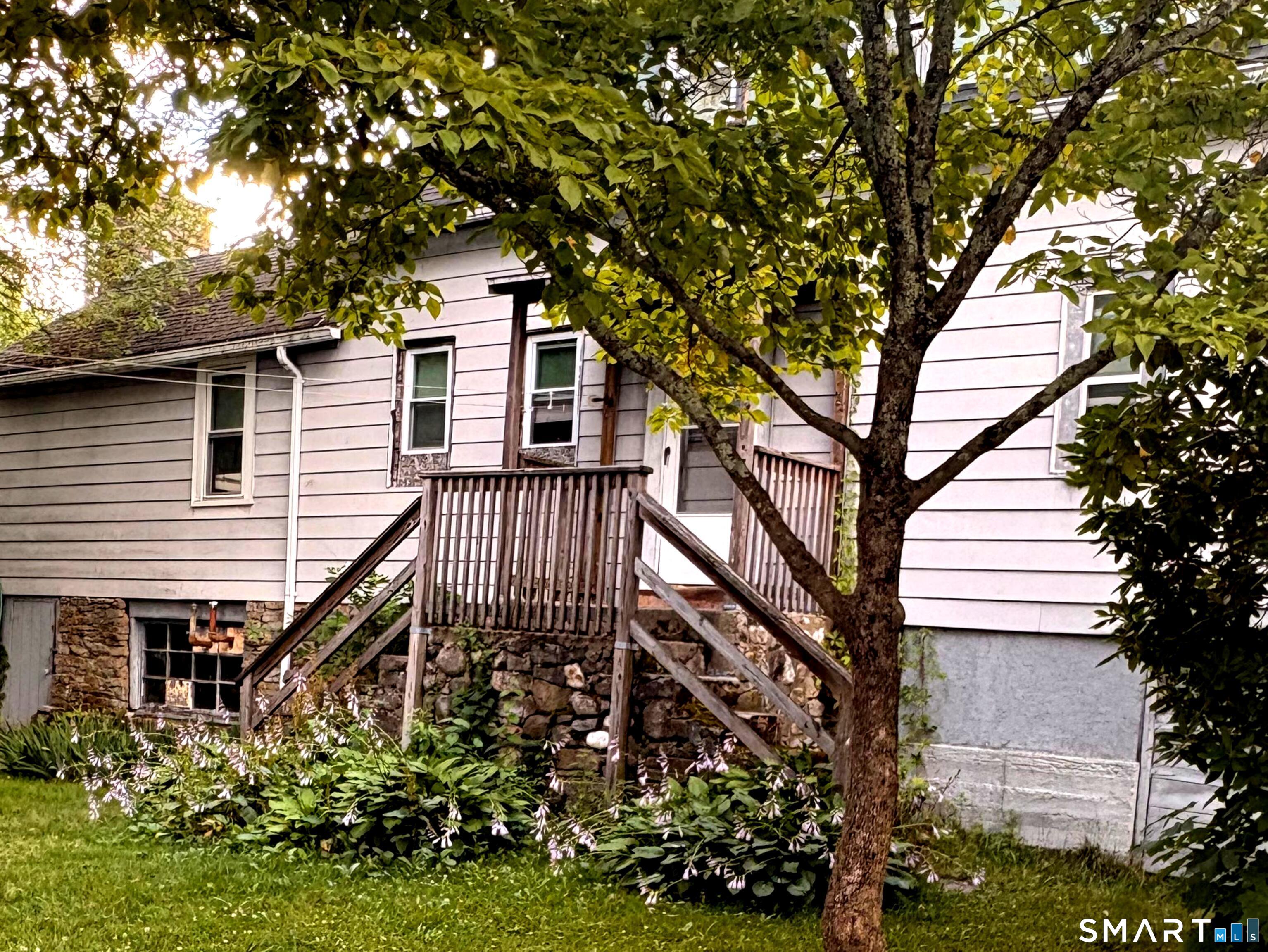 1147 Plainfield Pike