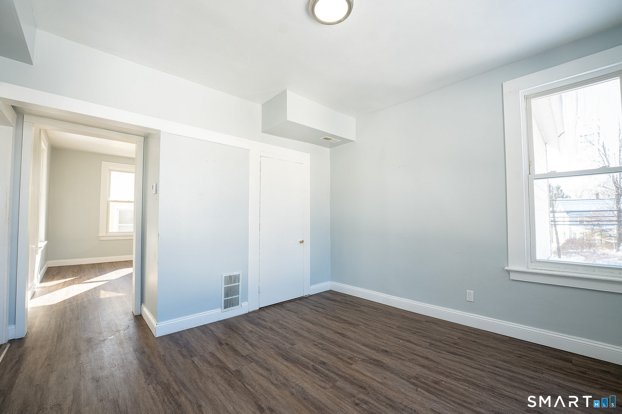 121 Hawthorne Avenue