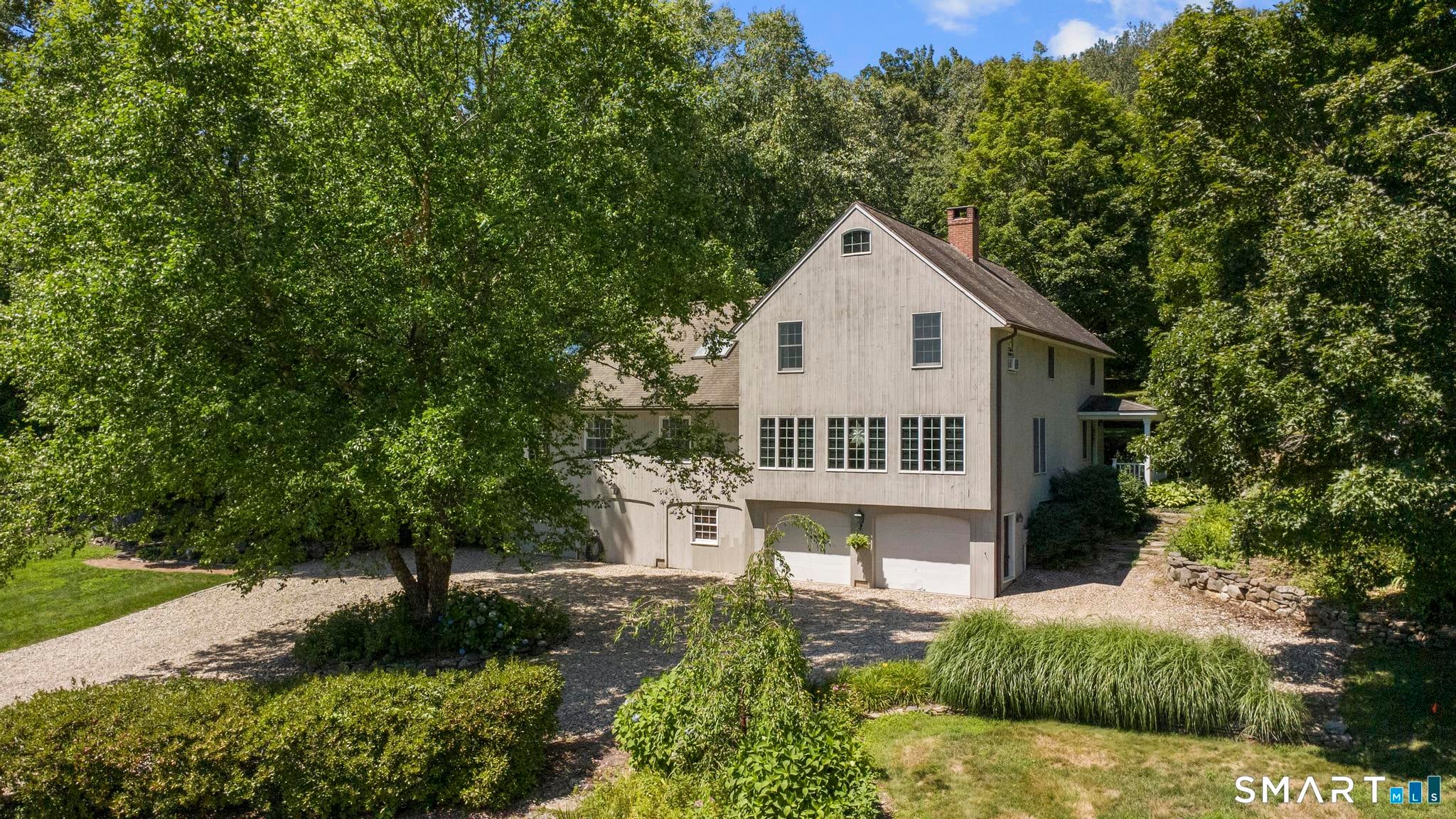13 Woodchuck Hill Road