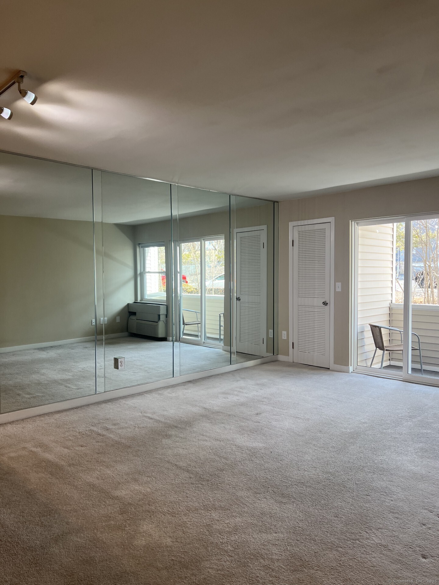163 South Street #15, Danbury, Connecticut image 4
