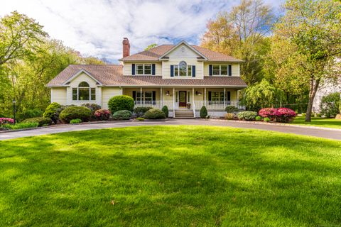 43 Roaring Brook Lane Shelton CT 06484