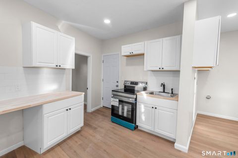 Photo of 26 McLean Street, Hartford, CT 06114 (MLS # 24146810)