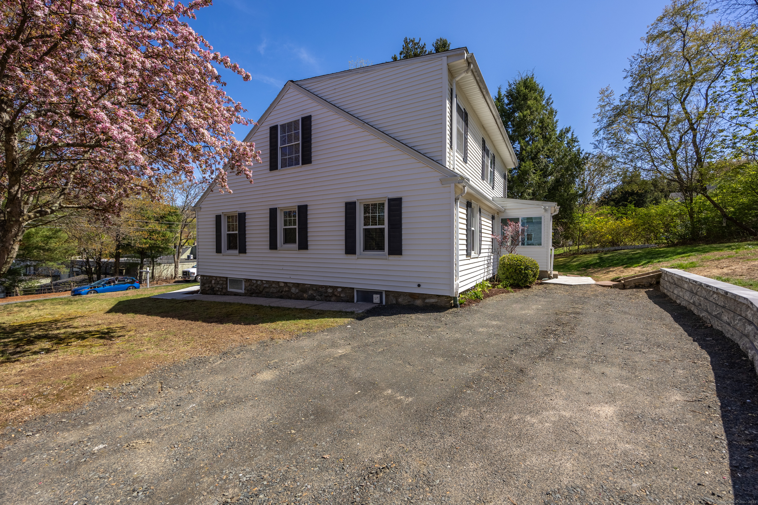 107 Falls Avenue, Watertown, Connecticut image 14