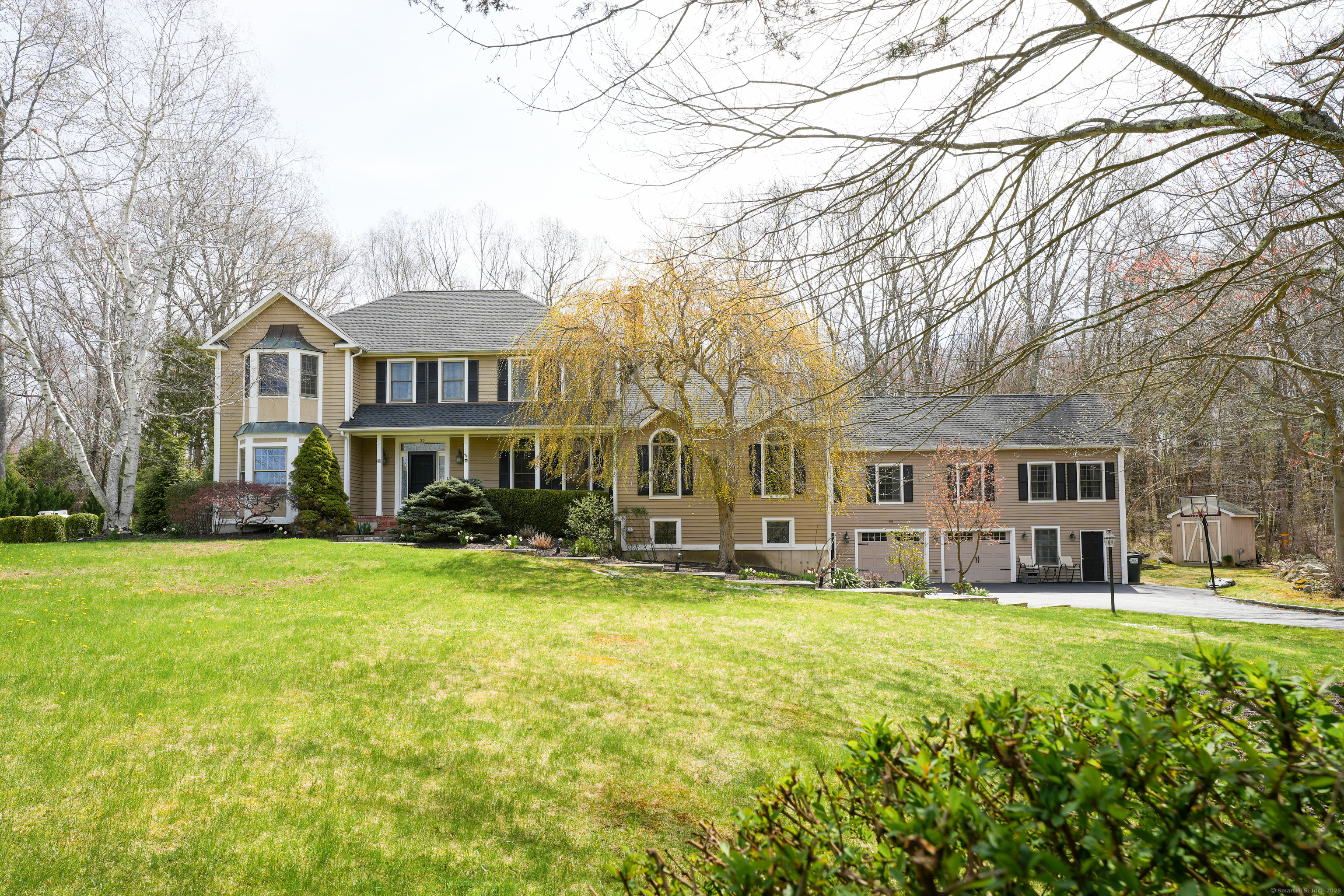 Property for Sale at Blanket Meadow Road, Monroe, Connecticut - Bedrooms: 5 
Bathrooms: 4 
Rooms: 15  - $1,450,000