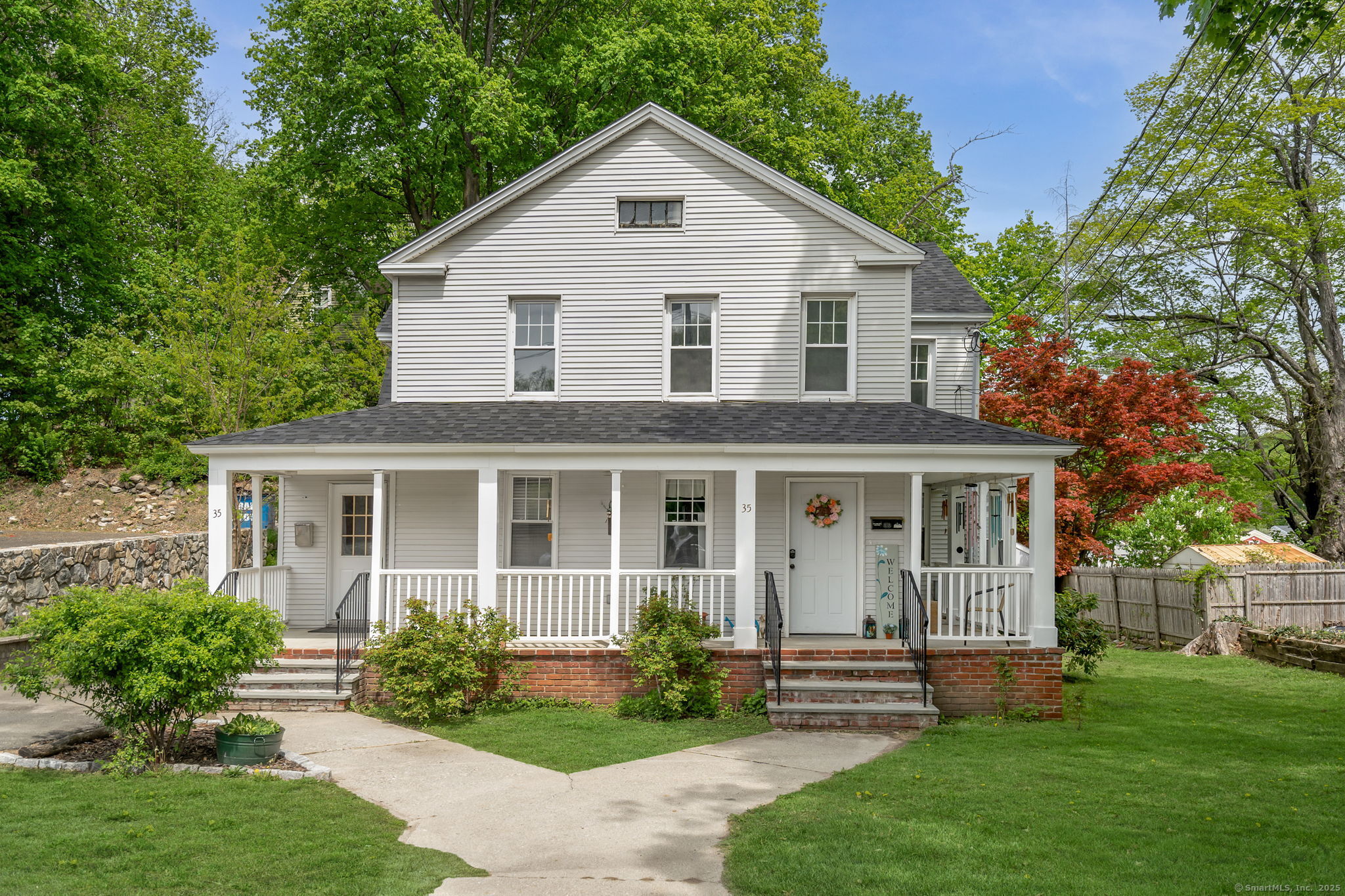Rental Property at South Street, Bethel, Connecticut - Bedrooms: 3 
Bathrooms: 1 
Rooms: 5  - $2,900 MO.