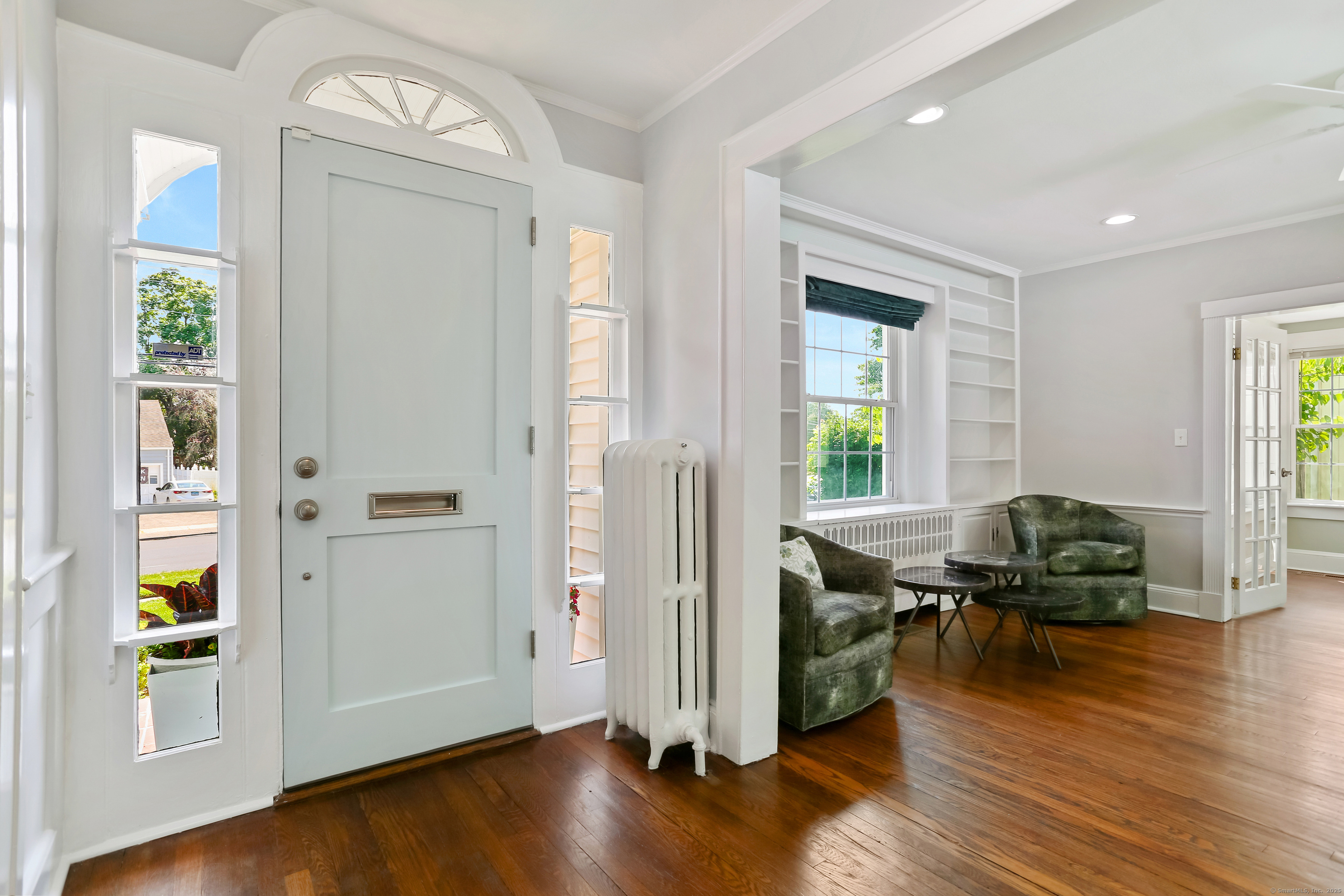 4611 Main Street