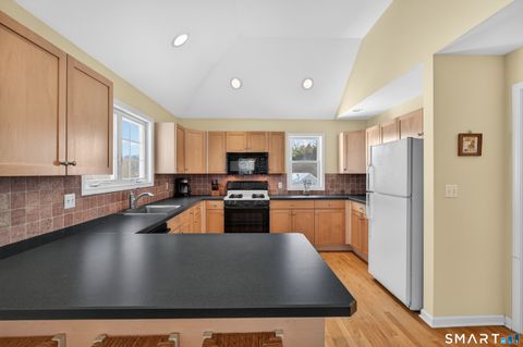 Tiny photo for 10 Trout Brook Circle #10, Newtown, CT 06470 (MLS # 24151230)