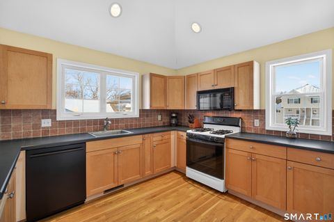 Tiny photo for 10 Trout Brook Circle #10, Newtown, CT 06470 (MLS # 24151230)